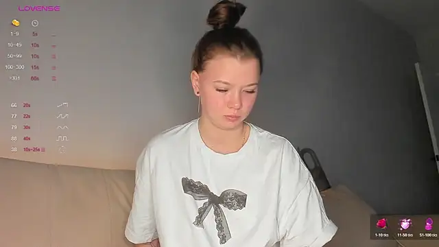 dinky  emily online show from 10/25/25, 08:14