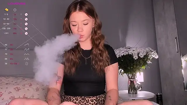 dinky  emily online show from 11/02/25, 07:38