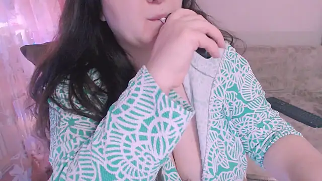 SoftLia online show from 03/02/25, 10:38