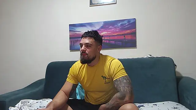 Snapshot of Tiberius_hunk chatting on 10/16/25, 03:18 Tiberius hunk online show from 10/16/25, 03:18