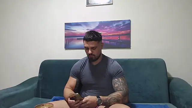 Snapshot of Tiberius_hunk chatting on 11/23/25, 06:46 Tiberius hunk online show from 11/23/25, 06:46