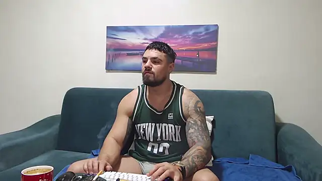 Snapshot of Tiberius_hunk chatting on 12/03/25, 05:04 Tiberius hunk online show from 12/03/25, 05:04