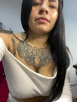 Snapshot of sofia_23x chatting on 03/03/25, 07:17 sofia 23x online show from 03/03/25, 07:17