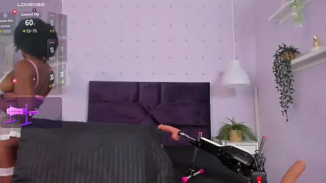 Hanaahquinn online show from 11/13/25, 11:53