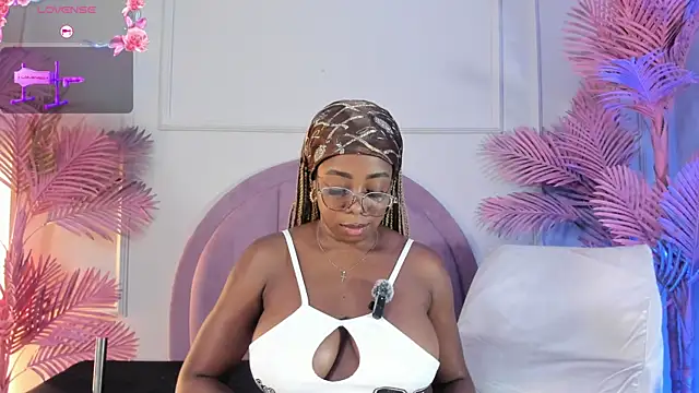 Hanaahquinn online show from 04/04/26, 11:40