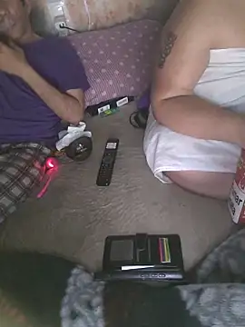 Snapshot of parejade225@xh chatting on 04/24/26, 08:22 parejade225xh online show from 04/24/26, 08:22