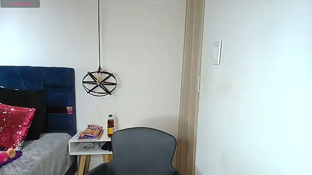 Snapshot of Abby_brown__ chatting on 03/25/26, 08:59 Abby brown online show from 03/25/26, 08:59