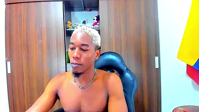 Dreamastercum  online show from 01/15/26, 09:18