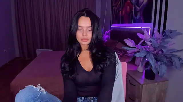 Snapshot of DanaSincere chatting on 03/04/25, 06:47 DanaSincere online show from 03/04/25, 06:47