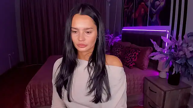 Snapshot of DanaSincere chatting on 03/17/25, 03:57 DanaSincere online show from 03/17/25, 03:57