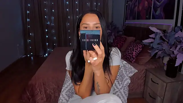 Snapshot of DanaSincere chatting on 09/11/25, 04:34 DanaSincere online show from 09/11/25, 04:34