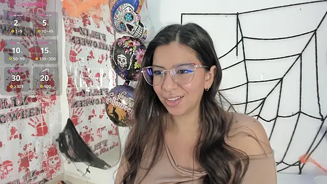 emilyy cooperr online show from 10/11/25, 12:15