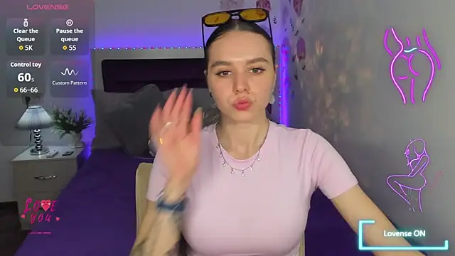 Snapshot of EmelyMason chatting on 03/25/26, 06:08 EmelyMason online show from 03/25/26, 06:08