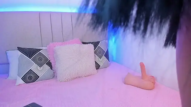 SusanSimpson16 online show from 03/24/26, 07:30