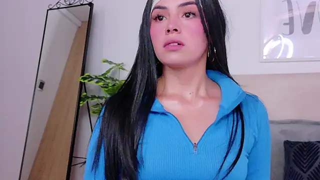 SaritaBratz online show from 11/07/25, 08:31