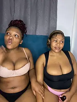 Beyoncex05 online show from 09/13/25, 09:58