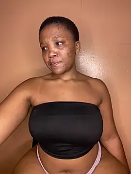 Snapshot of Beyoncex05 chatting on 03/09/26, 10:03 Beyoncex05 online show from 03/09/26, 10:03