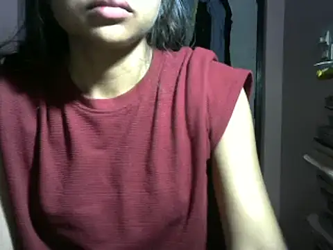 Snapshot of mayra89 chatting on 03/22/25, 12:39 mayra89 online show from 03/22/25, 12:39