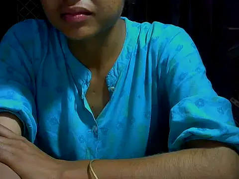 Snapshot of mayra89 chatting on 09/12/25, 03:23 mayra89 online show from 09/12/25, 03:23