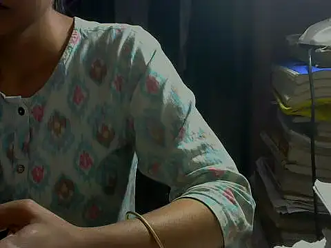 Snapshot of mayra89 chatting on 09/23/25, 03:15 mayra89 online show from 09/23/25, 03:15