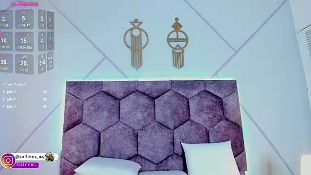 aurora collinss  online show from 09/28/25, 12:43