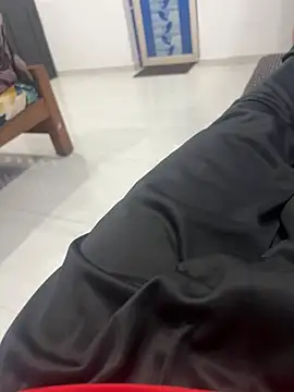 Snapshot of stranger__king786 chatting on 03/03/25, 04:47 stranger king786 online show from 03/03/25, 04:47