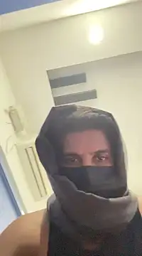 Snapshot of stranger__king786 chatting on 03/06/25, 03:13 stranger king786 online show from 03/06/25, 03:13