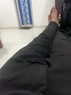 Snapshot of stranger__king786 chatting on 03/07/25, 02:36 stranger king786 online show from 03/07/25, 02:36