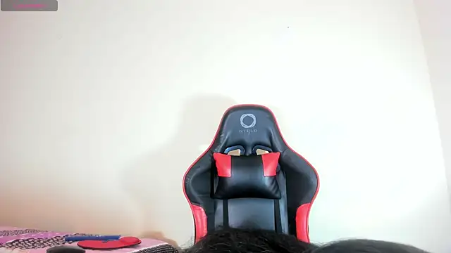 hot-nikol online show from 11/19/25, 11:05