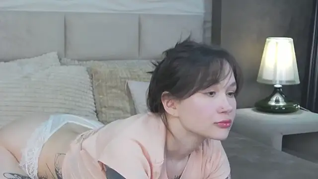 Snapshot of HeatherSweet_ chatting on 03/08/25, 09:51 HeatherSweet online show from 03/08/25, 09:51