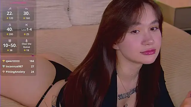 Snapshot of HeatherSweet_ chatting on 03/17/25, 07:37 HeatherSweet online show from 03/17/25, 07:37