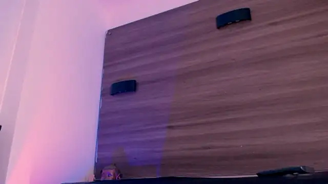 Snapshot of SashaNova chatting on 01/11/26, 05:01 SashaNova online show from 01/11/26, 05:01