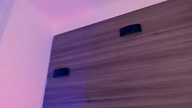 Snapshot of SashaNova chatting on 01/12/26, 05:12 SashaNova online show from 01/12/26, 05:12