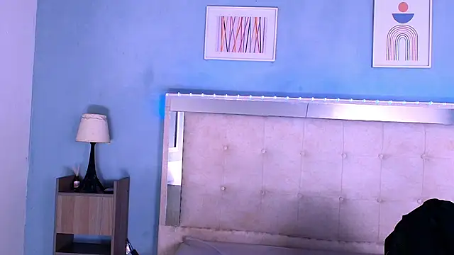 Snapshot of Emily_Castillo_1 chatting on 09/24/25, 04:05 Emily Castillo 1 online show from 09/24/25, 04:05