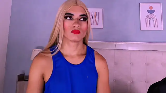 Snapshot of Emily_Castillo_1 chatting on 10/03/25, 04:42 Emily Castillo 1 online show from 10/03/25, 04:42