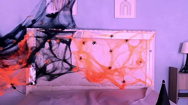 Snapshot of Emily_Castillo_1 chatting on 10/07/25, 01:25 Emily Castillo 1 online show from 10/07/25, 01:25