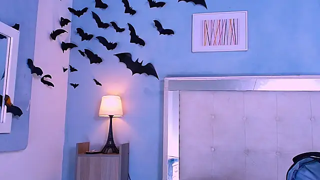 Snapshot of Emily_Castillo_1 chatting on 11/08/25, 05:29 Emily Castillo 1 online show from 11/08/25, 05:29