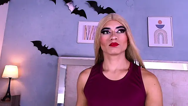 Snapshot of Emily_Castillo_1 chatting on 11/28/25, 04:48 Emily Castillo 1 online show from 11/28/25, 04:48