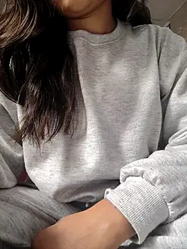 Snapshot of Miss_Love25 chatting on 01/08/26, 04:26 Miss Love25 online show from 01/08/26, 04:26