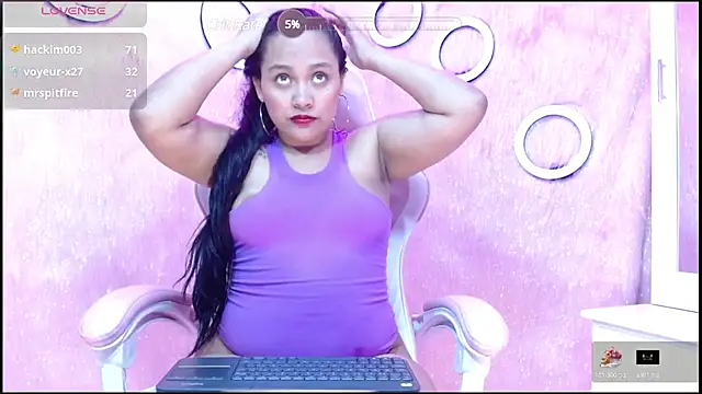 i am karoll online show from 03/08/25, 03:28