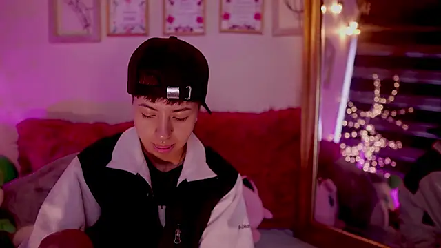 tommy blue online show from 03/19/25, 12:34