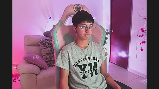 tommy blue online show from 10/01/25, 12:38