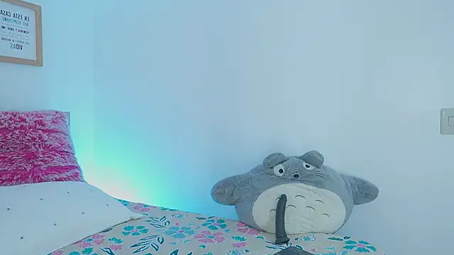 tommy blue online show from 10/21/25, 02:07