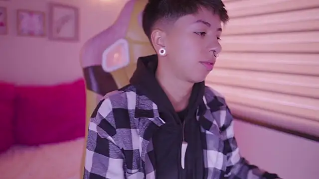 tommy blue online show from 02/19/26, 02:57