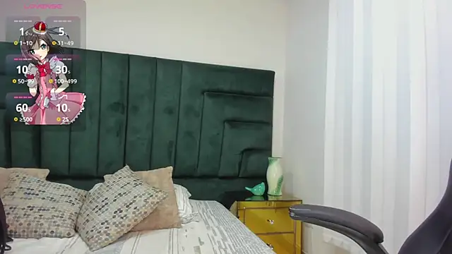 Snapshot of SaskiaGrendel chatting on 11/19/25, 12:10 SaskiaGrendel online show from 11/19/25, 12:10