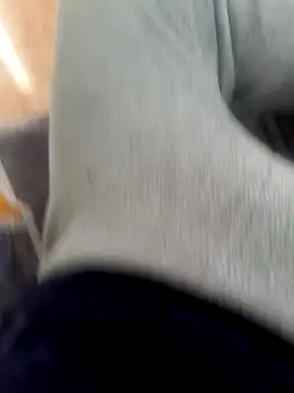 ategurl192 online show from 12/15/25, 08:07