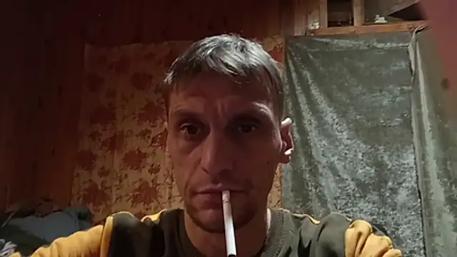 Snapshot of PrimordialChill6 chatting on 12/02/25, 10:31 PrimordialChill6 online show from 12/02/25, 10:31