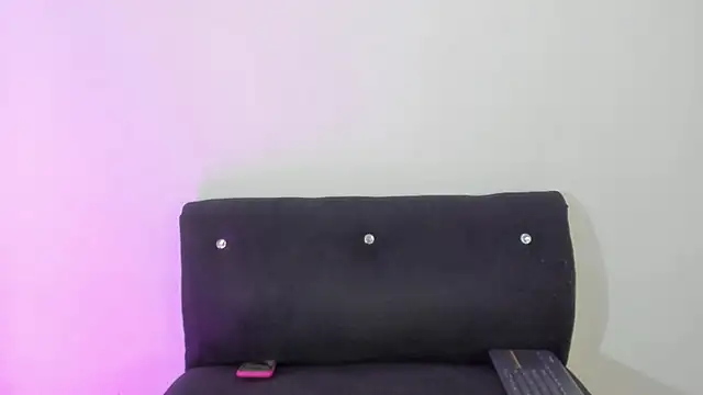 Snapshot of Celestte chatting on 09/21/25, 10:00 Celestte online show from 09/21/25, 10:00