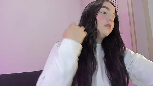 Snapshot of Celestte chatting on 10/09/25, 04:10 Celestte online show from 10/09/25, 04:10