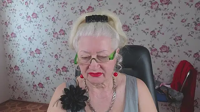 Maya Mayflower online show from 02/20/26, 06:48